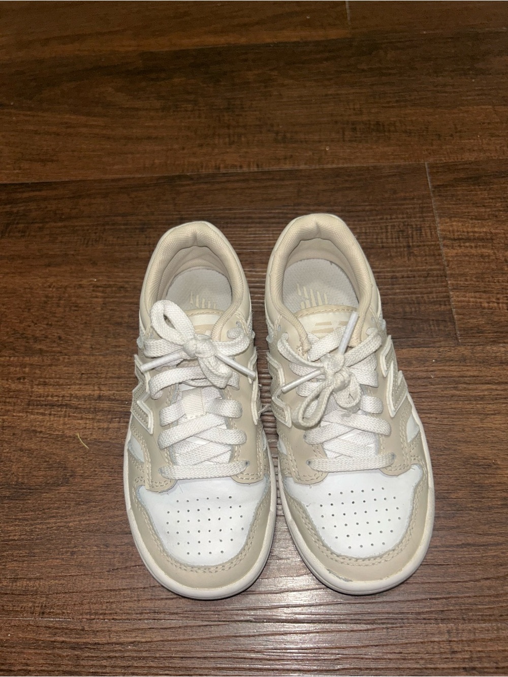 New Balance Kids Lace-Up Sneakers in Cream and White